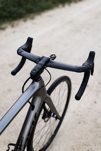 Used Trek Émonda SL 6 Disc 2019 2019 Road & Gravel, Hellgrau — image 9 of 10