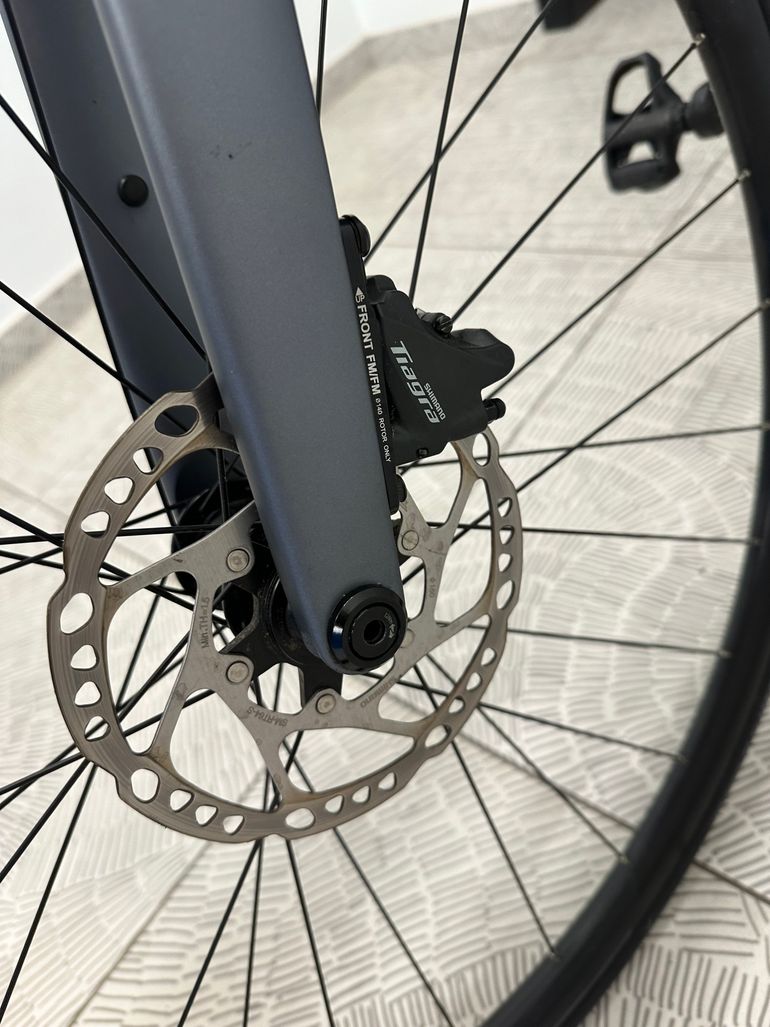 Used Scott Addict 40 2023 2023 Road & Gravel — image 5 of 6