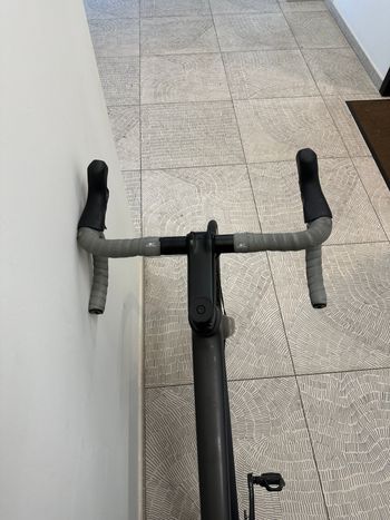Used Scott Addict 40 2023 2023 Road & Gravel — image 6 of 6