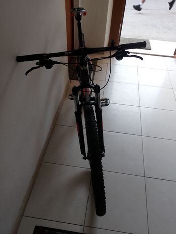 Used Whistle Whistle Custom Shimano Deore XT 2020 Mountainbike, Red — image 4 of 7