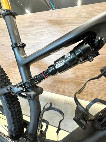 Used Specialized S-Works Epic 8 2024 2024 Mountainbike — image 12 of 12
