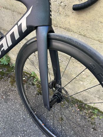 Used Giant Propel Advanced Pro Disc 1 2022 2022 Road & Gravel — image 2 of 3