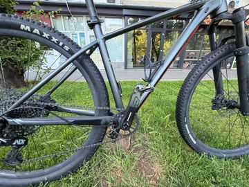 Used Scott Scale 970 2025 2025 Mountainbike, Light Gray, 29 — image 5 of 8
