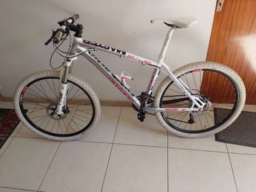 Použité Olimpia Custom Shimano Deore XT 2020 Mountainbike — obrázek 3 z 4