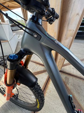 Used Forbidden Druid SRAM X01 Eagle AXS 2022 Mountainbike, Light Gray — image 21 of 26