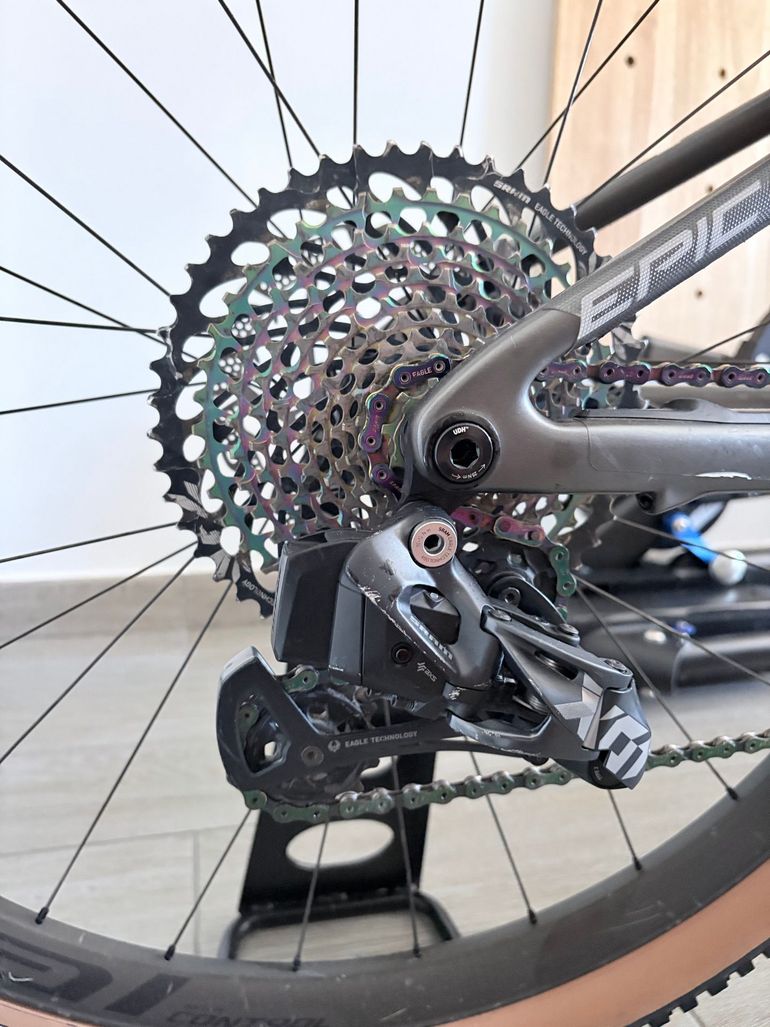 Used Specialized Epic SRAM X01 Eagle AXS 2023 Mountainbike, Hellgrau — image 3 of 9