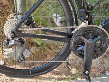 Used Cannondale SuperSix EVO Shimano 105 Di2 2024 Road & Gravel, Negro — image 2 of 5