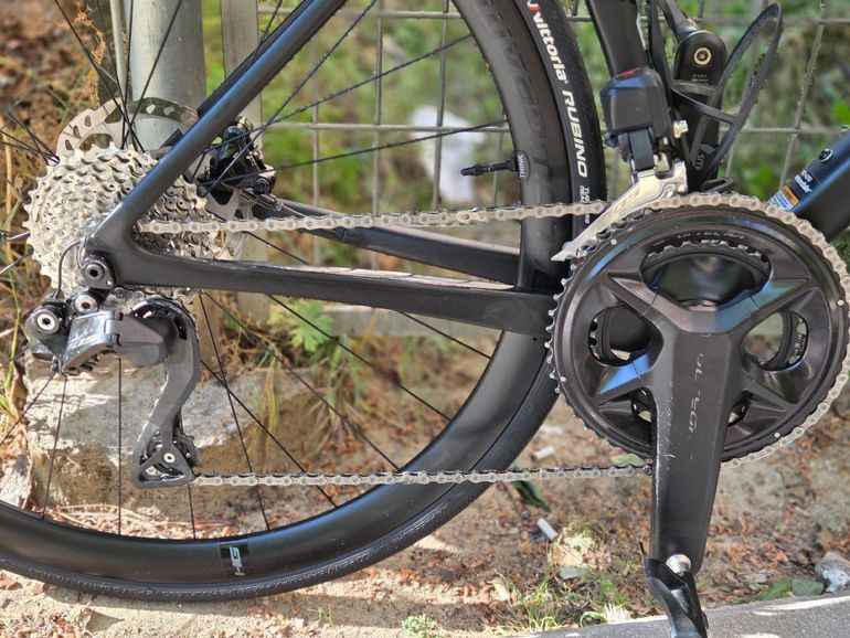 Used Cannondale SuperSix EVO Shimano 105 Di2 2024 Road & Gravel, Negro — image 2 of 5