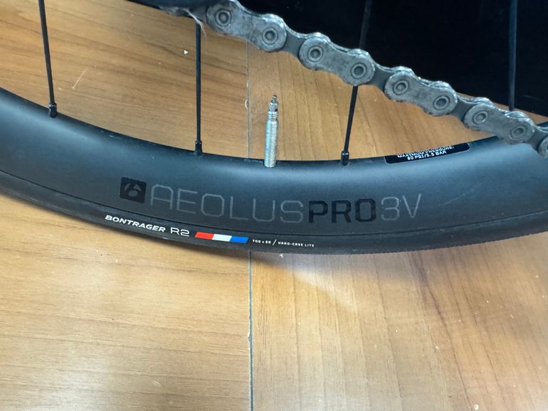 Used Trek Domane SL 7 2021 2021 Road & Gravel — image 13 of 29