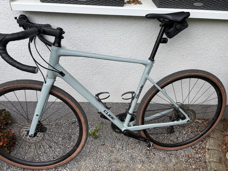 Used CUBE NUROAD, RACE 2025 2025 Road & Gravel, Light Gray — image 1 of 10