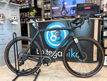Used Trek Trek Checkmate SLR7 AXS 2025 Racefiets & gravel