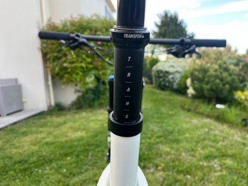 Used Canyon Lux World Cup CF 7 2022 2022 Mountainbike, Black, 29 — image 6 of 9