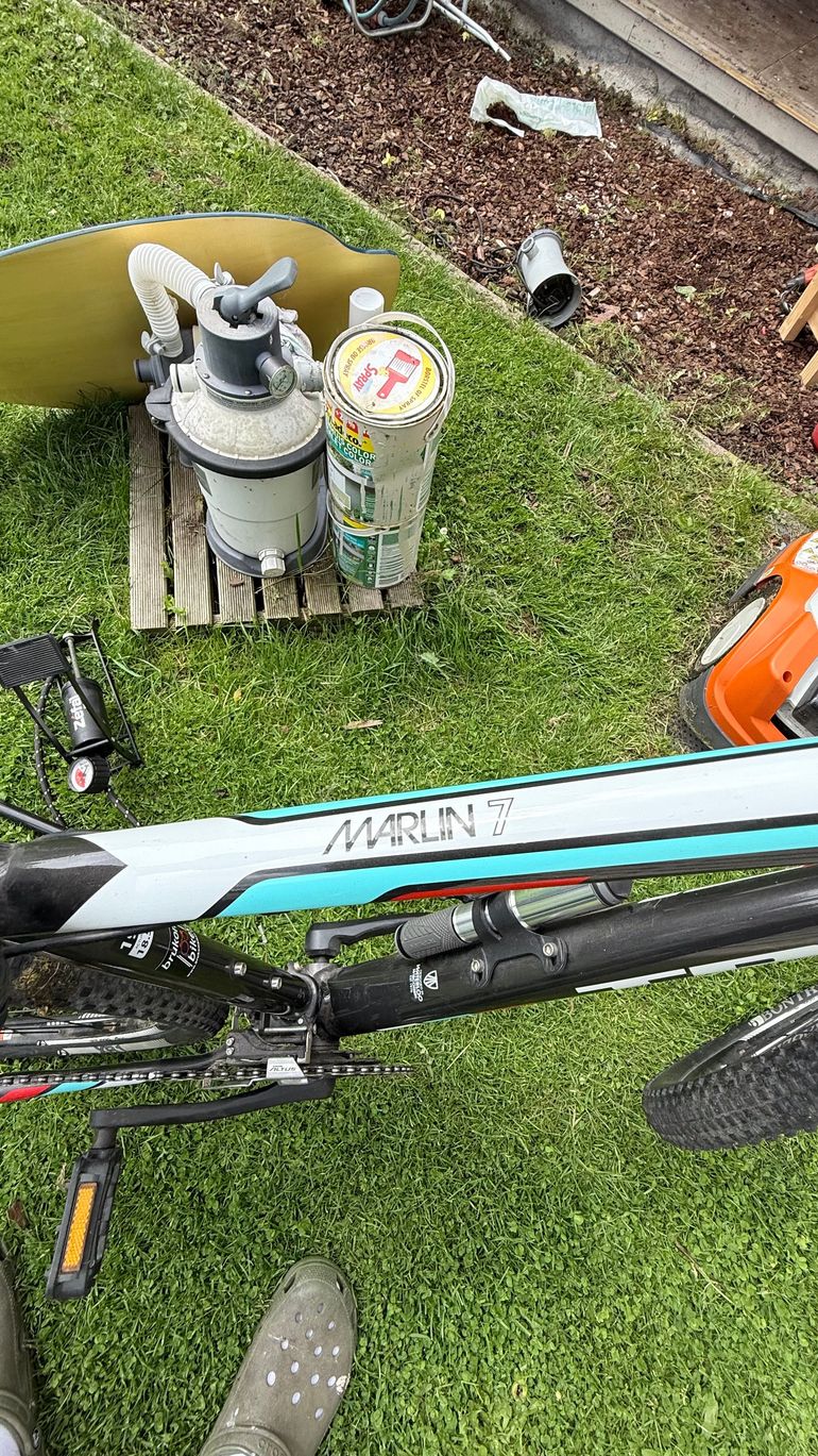 Used Trek Marlin 7 2020 2020 Mountainbike — image 7 of 9