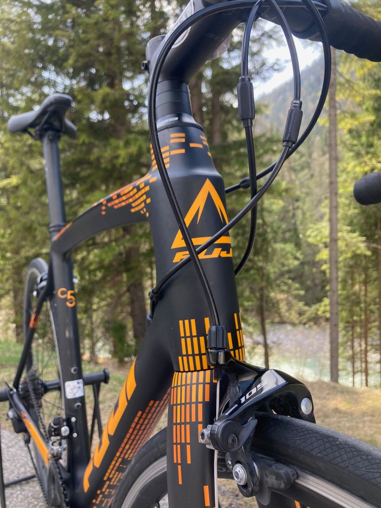 Used Fuji Gran Fondo Shimano 105 2020 Road & Gravel, Black — image 3 of 9