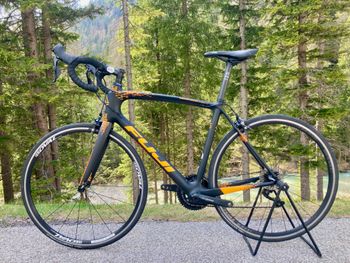 Used Fuji Gran Fondo Shimano 105 2020 Road & Gravel, Black — image 2 of 9