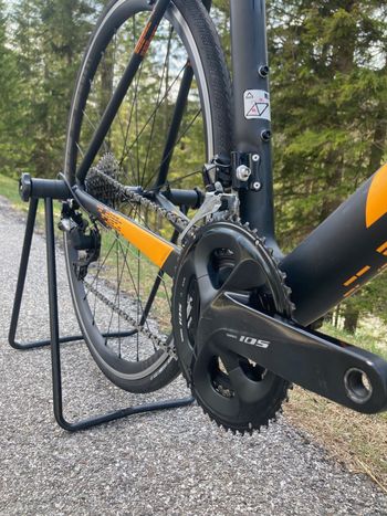 Used Fuji Gran Fondo Shimano 105 2020 Road & Gravel, Black — image 8 of 9