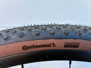 Used Rose Blend Gravel 2024 2024 Road & Gravel, Negro — image 6 of 6