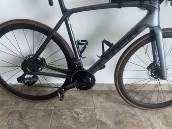 Used Trek Émonda SL 7 eTap 2023 2023 Road & Gravel, Hellgrau — image 4 of 7