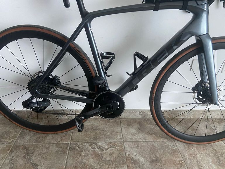 Used Trek Émonda SL 7 eTap 2023 2023 Road & Gravel, Hellgrau — image 4 of 7