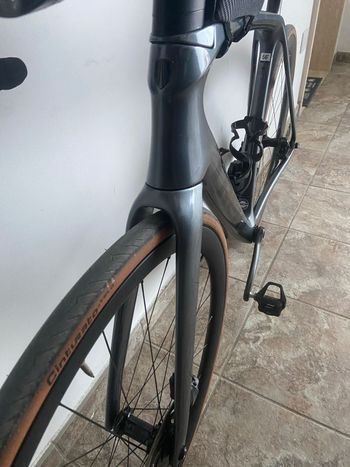 Used Trek Émonda SL 7 eTap 2023 2023 Road & Gravel, Hellgrau — image 6 of 7