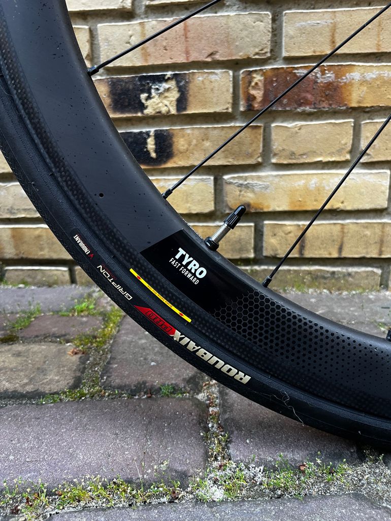 Used S Works Tarmac SL6 S-WORKS 2018 2018 Road & Gravel — image 6 of 13