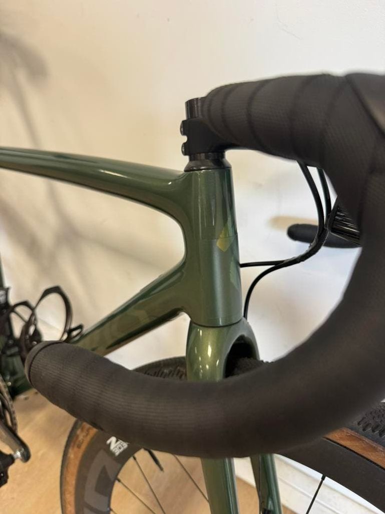 Used Specialized S-Works Crux - SRAM RED XPLR 2025 2025 Road & Gravel — image 3 of 7