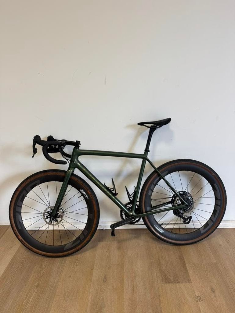 Used Specialized S-Works Crux - SRAM RED XPLR 2025 2025 Road & Gravel — image 7 of 7