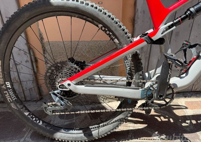 Used Canyon Neuron CF 8 2021 2021 Mountainbike — image 2 of 4