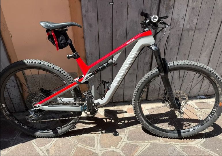 Used Canyon Neuron CF 8 2021 2021 Mountainbike — image 1 of 4