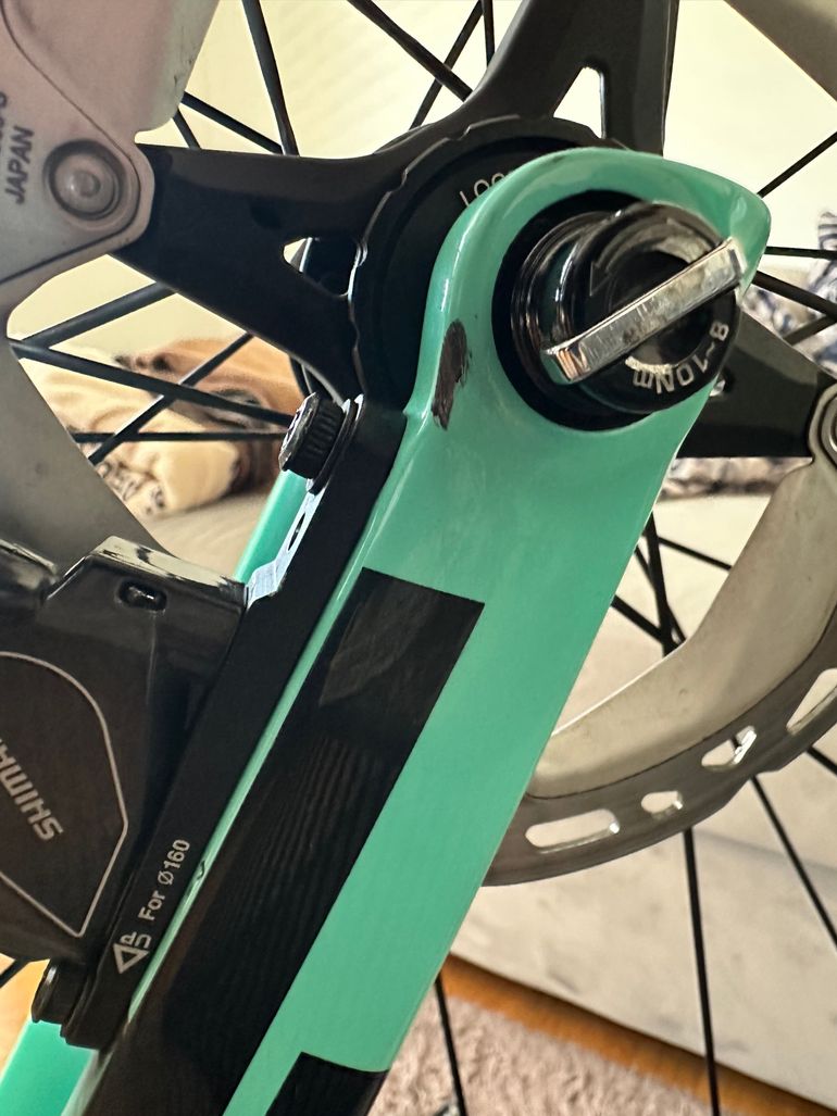 Used Bianchi Oltre XR4 Disc Ultegra Di2 2020 2020 Road & Gravel, Blue — image 8 of 14
