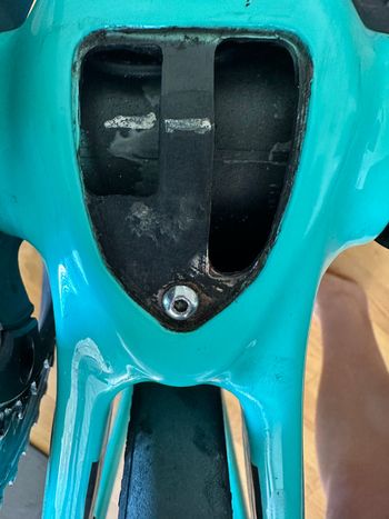Used Bianchi Oltre XR4 Disc Ultegra Di2 2020 2020 Road & Gravel, Blue — image 7 of 14