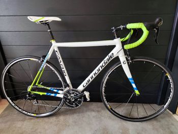 Used Cannondale Caad Shimano 105 2012 Road & Gravel