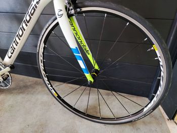 Used Cannondale Caad Shimano 105 2012 Road & Gravel, Weiß — image 5 of 10