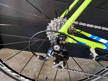 Used Cannondale Caad Shimano 105 2012 Road & Gravel, Weiß — image 8 of 10