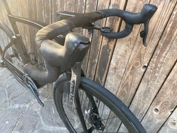 Used Pinarello DOGMA F12 RED ETAP AXS Disc 2022 2022 Road & Gravel, Nero — image 7 of 11