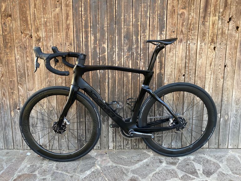 Used Pinarello DOGMA F12 RED ETAP AXS Disc 2022 2022 Road & Gravel, Nero — image 10 of 11
