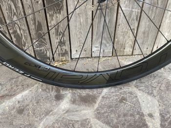 Used Pinarello DOGMA F12 RED ETAP AXS Disc 2022 2022 Road & Gravel, Nero — image 8 of 11
