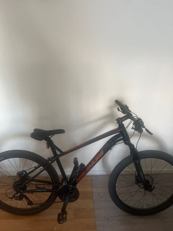 Used Nakamura Nakamura Custom Shimano Tourney 2022 Mountainbike — image 2 of 3
