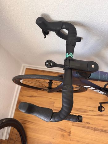 Used CUBE AXIAL WS C:62 SLX 2024 2024 Road & Gravel, Azul — image 2 of 5