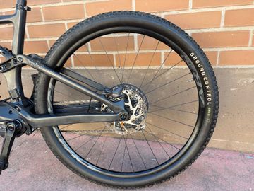 Tweedehands Orbea Rise SRAM X01 Eagle AXS 2023 Mountainbike — afbeelding 15 van 21