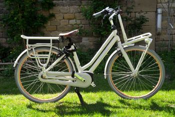 Used Gazelle Miss Grace C7 HMB Low-Step 2022 2022 Urban & Touring