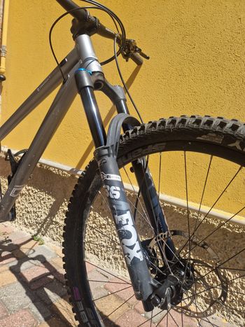 Used Commencal META HT AM RACE 29 2021 2021 Mountainbike — image 5 of 6