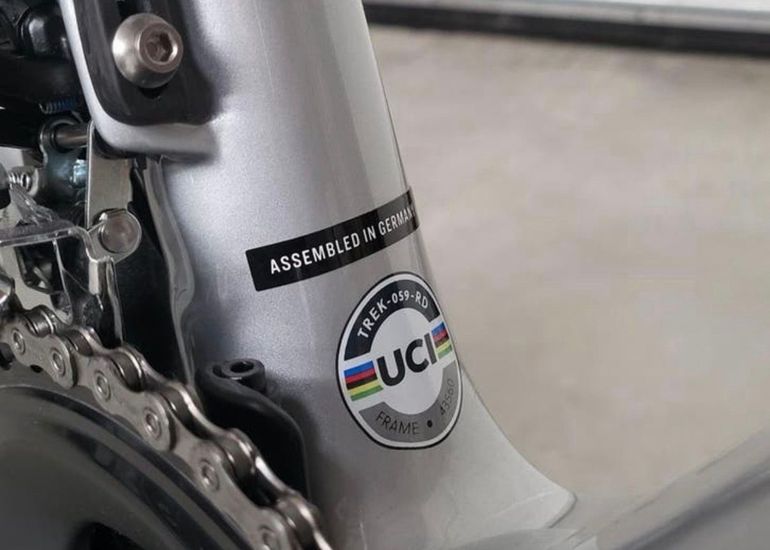Used Trek Émonda SL 5 2023 2023 Road & Gravel, Grigio chiaro — image 9 of 9