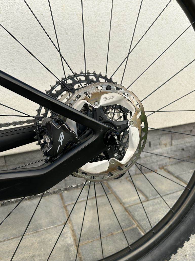 Used Canyon Lux CF 7 2022 2022 Mountainbike, Black, 29 — image 11 of 18