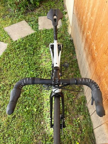 Used Lapierre Crosshill 5.0 2025 2025 Road & Gravel, Light Gray — image 8 of 10