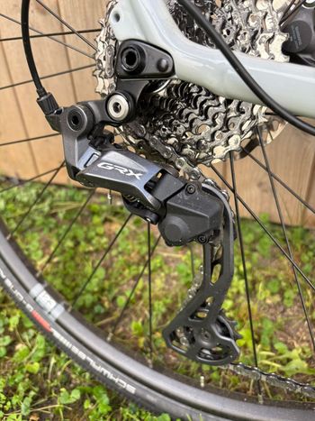 Used Lapierre Crosshill 5.0 2025 2025 Road & Gravel, Light Gray — image 3 of 10