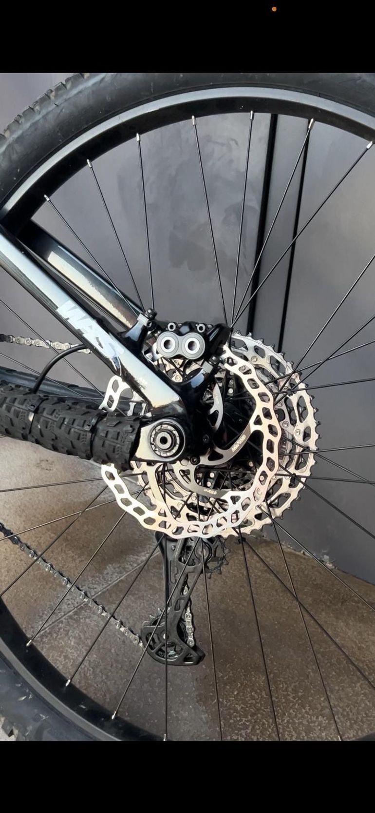 Used Trek Fuel EX 7 Gen 6 2024 2024 Mountainbike — image 4 of 9