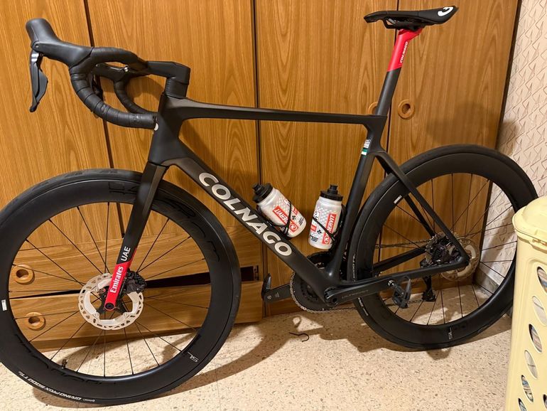 Used Colnago V4RS Shimano Ultegra Di2 2024 Road & Gravel — image 2 of 10