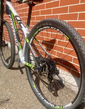 Used Cannondale Cannondale F-si Lefty Carbon 2015 Mountainbike, White — image 5 of 9