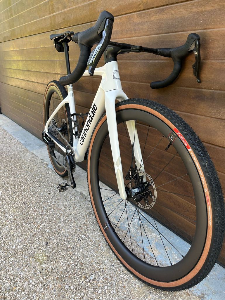 Used Cannondale SuperX 1 2025 2025 Road & Gravel, Blanco — image 9 of 11